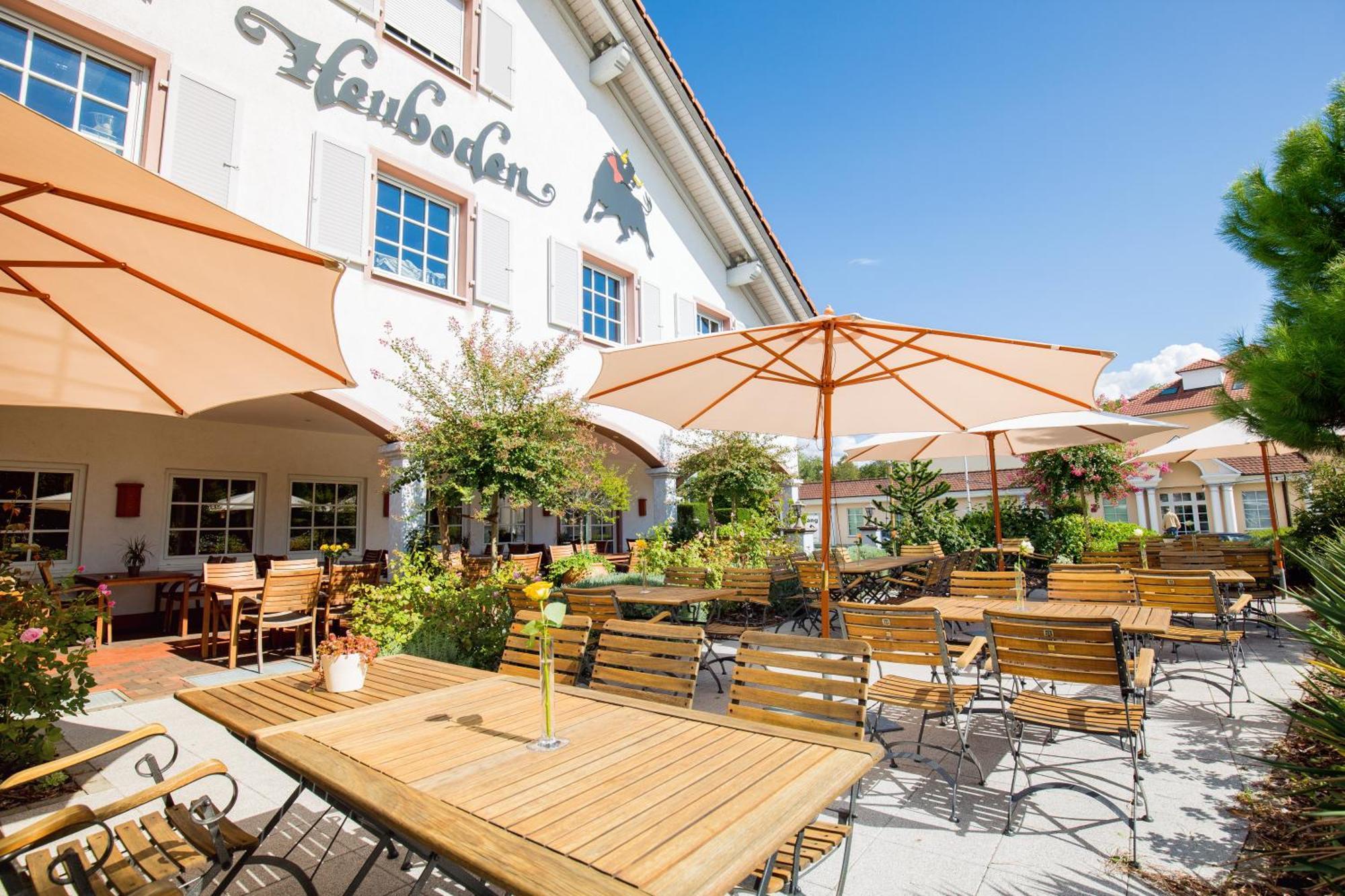 Heuboden Hotel Heu.Loft Freiburg Umkirch Bagian luar foto