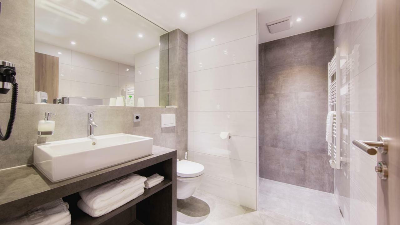 Heuboden Hotel Heu.Loft Freiburg Umkirch Bagian luar foto