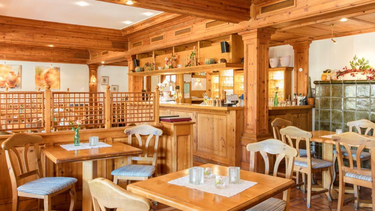 Heuboden Hotel Heu.Loft Freiburg Umkirch Bagian luar foto